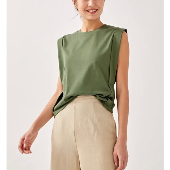 Shirt - Picture 5 of 7